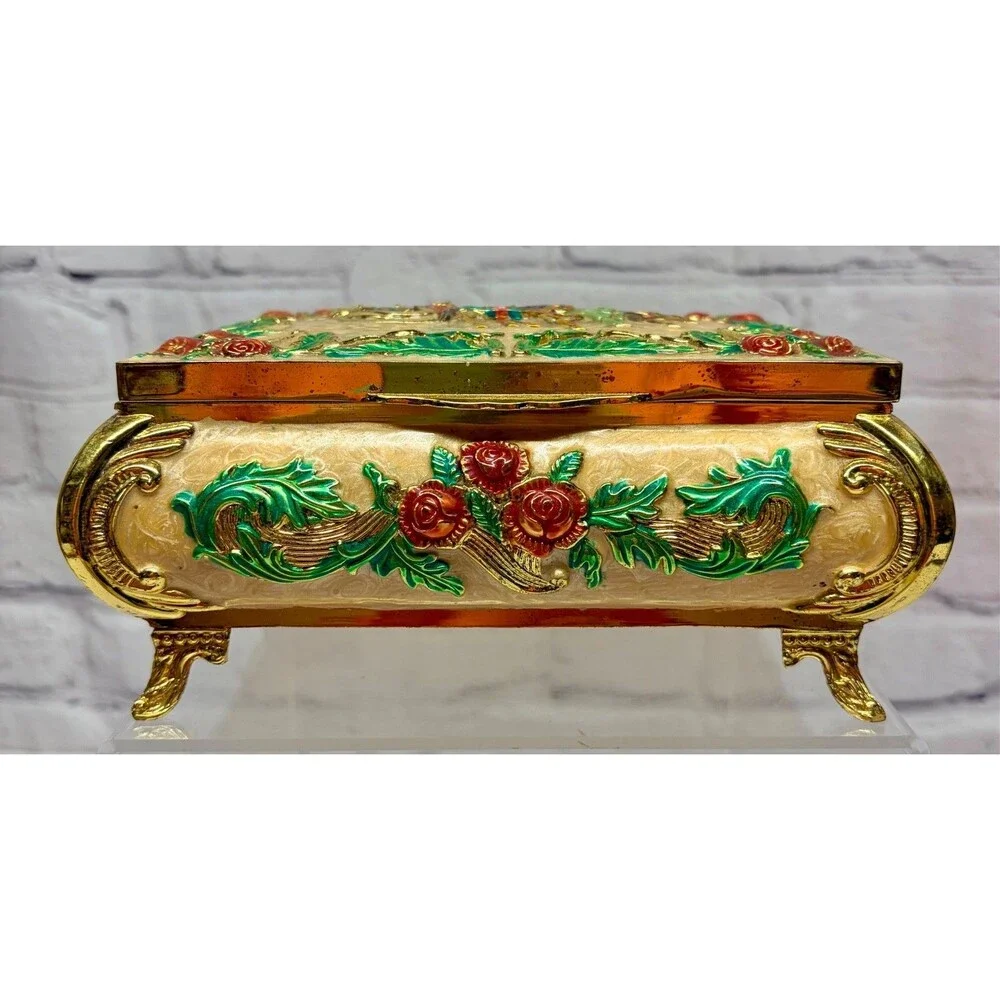 Vtg Jewelry Box Metal Enamel Christmas Scene Footed  Santa Sleigh Russian Troika